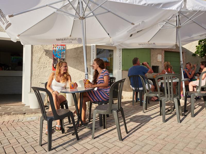 Camping Tonini di Tonini Claudio | Camping Tonini in Malcesine, lakefront - Camping on Lake Garda, between relaxation and fun