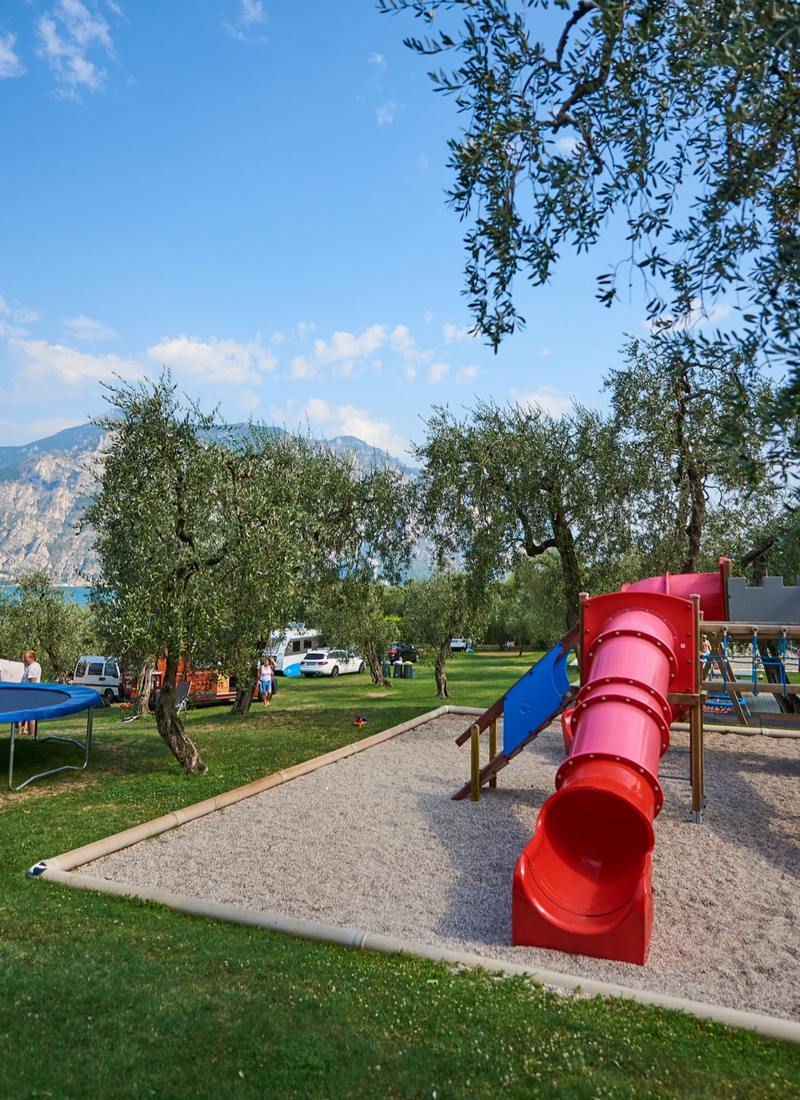 Camping Tonini di Tonini Claudio | Camping Tonini in Malcesine, lakefront - Camping on Lake Garda, between relaxation and fun
